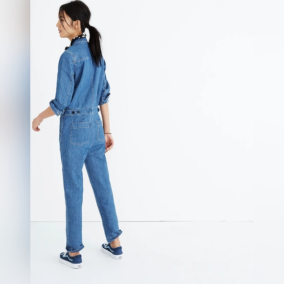 Madewell Pants - Madewell - Denim Coveralls Jumpsuit Zip-Up H6433 | Size Medium | Mid Phair Blue